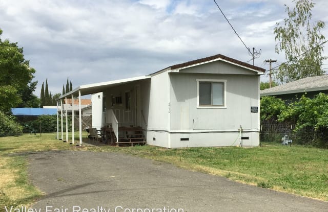 4750 Pacific Ave Count of Yuba - 4750 Pacific Avenue, Olivehurst, CA 95961