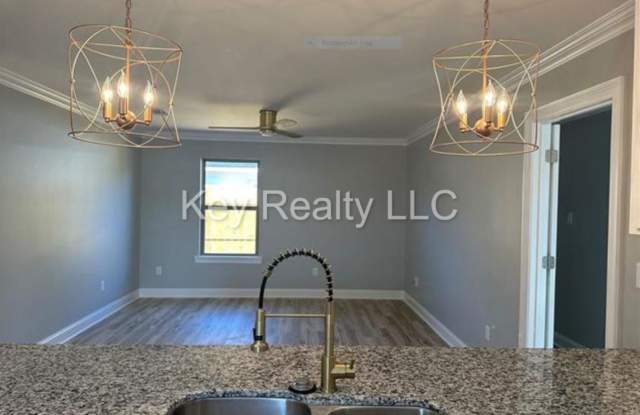 3213 Stimson - Alexandria, off Texas Ave.