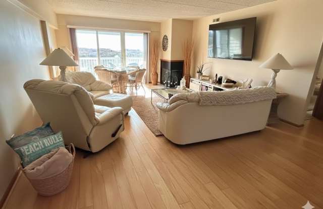 400 W Brigantine Ave