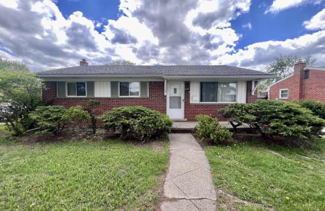 2252 Winston Drive
