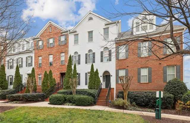 Photo of 305 Le Gran Bend