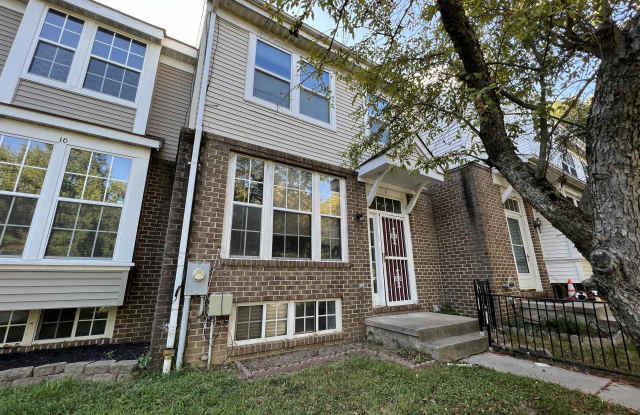 8 Squire Court