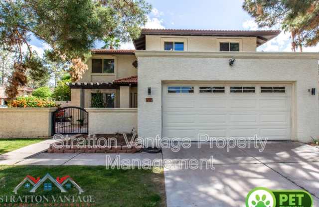 311 E Kroll Dr