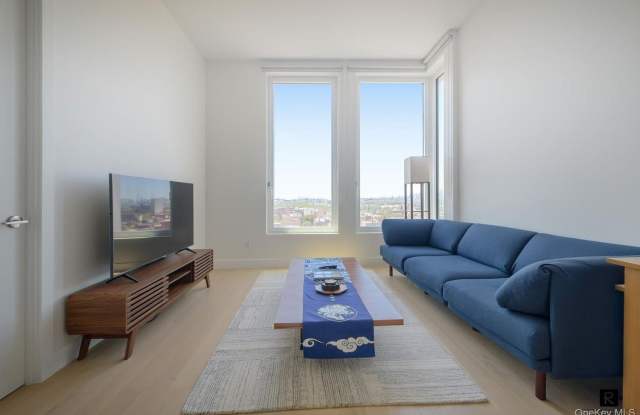 136-18 Maple Avenue