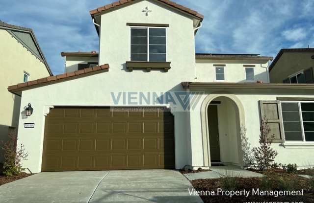 8040 Sun Beam Way