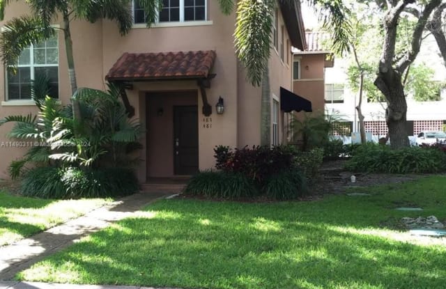 481 Menendez Ave - 481 Menendez Avenue, Coral Gables, FL 33146