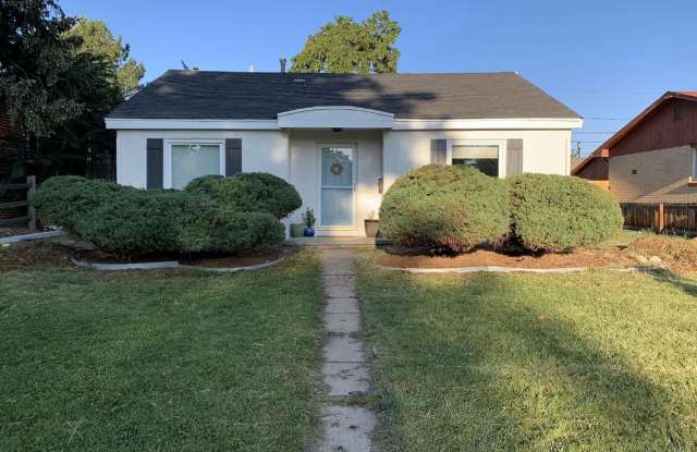 Photo of 3021 DEXTER ST