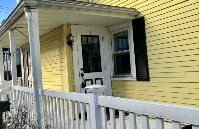 32 Magoun Street