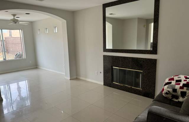 San Ysdrio, Coral Gate neighborhood House for Rent