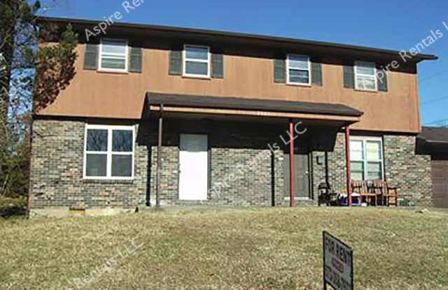 2905 N Willowbrook Rd B