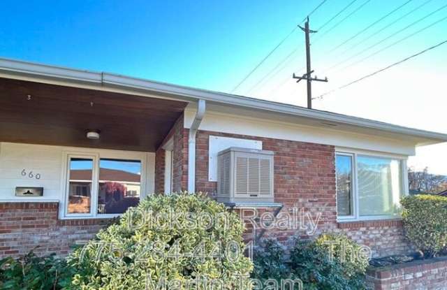 Photo of 660 Kirman Avenue