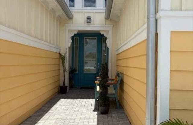 Photo of 100 Hang Loose Way