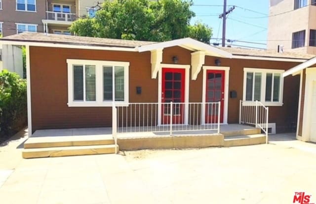 328 W CALIFORNIA Ave