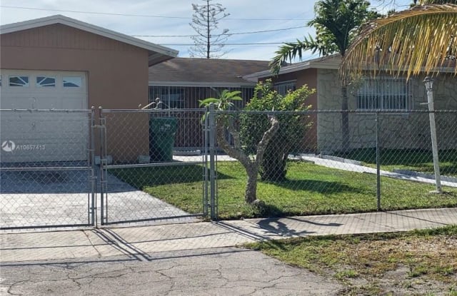 20320 SW 115th Ave Fl 33189 - 20320 Southwest 115th Avenue, South Miami Heights, FL 33189