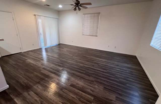 9837 Overlook Ridge Ave