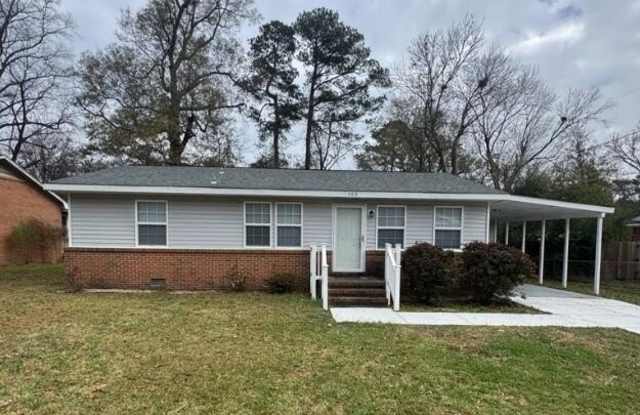 Photo of 123 Arthur Court