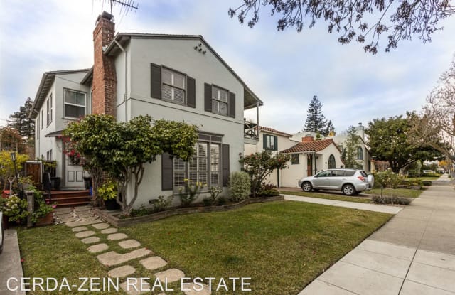 2926 Fernside Blvd - 2 bedroom / 1 bathroom - lower unit - 2926 Fernside Boulevard, Alameda, CA 94501