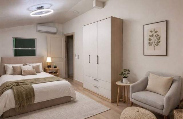 Charming 1BR Condo in Tampa