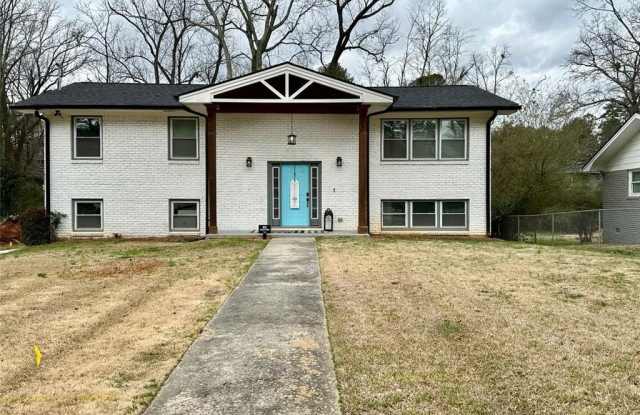 2221 KILARNEY Road