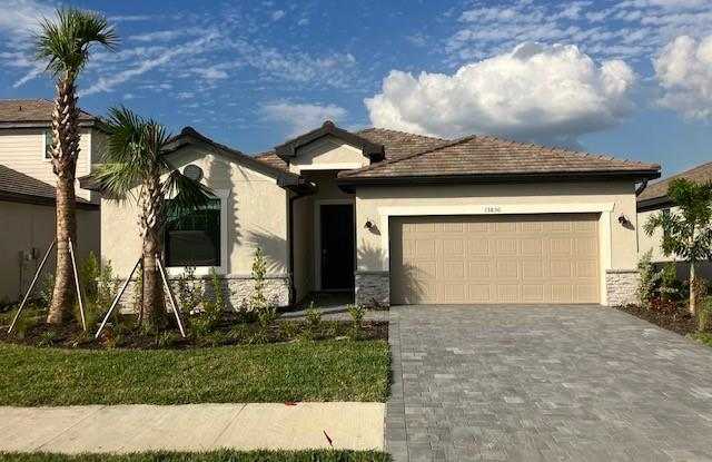 13830 Hunter Oak Drive