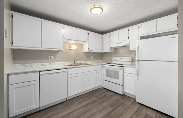 Maplewood East Apartments