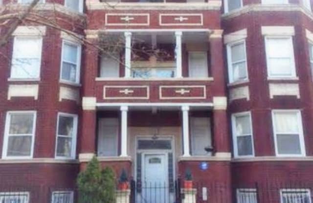 6129 S Eberhart Ave 3 - 6129 South Eberhart Avenue, Chicago, IL 60637