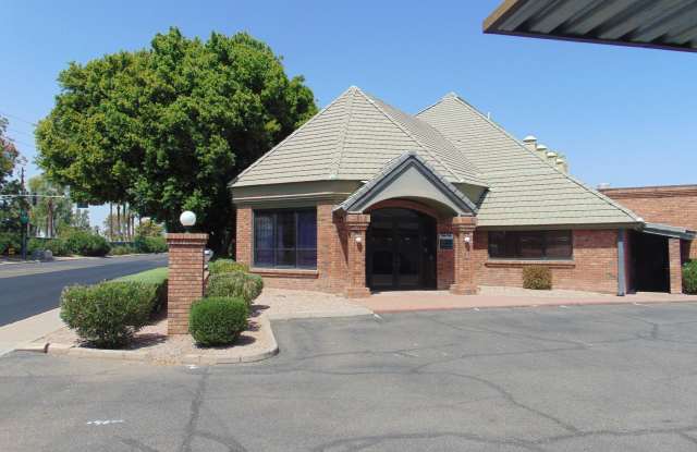 1212 E OSBORN Road unit: 1