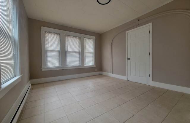 28 Emerson Street - 2