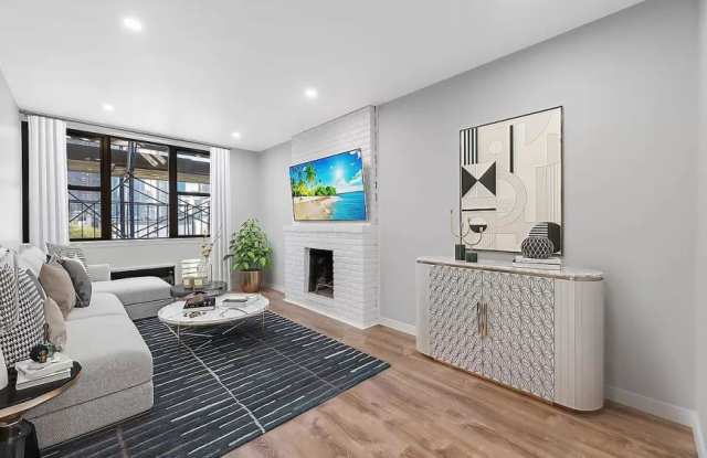 453 West 48th Street