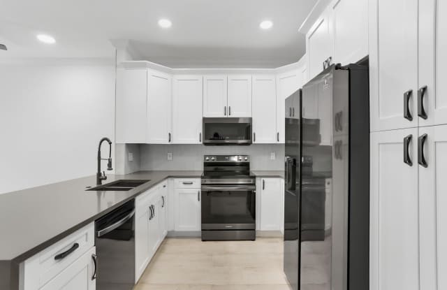 384 River Bluff Lane