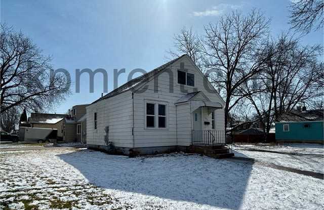 302 19th Street Northeast