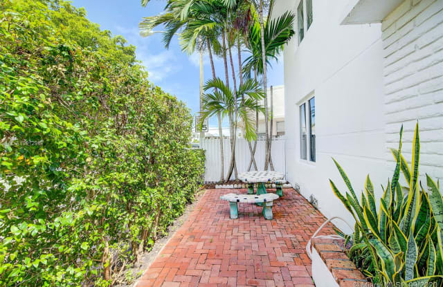 620 79th St - 620 79th St, Miami Beach, FL 33141