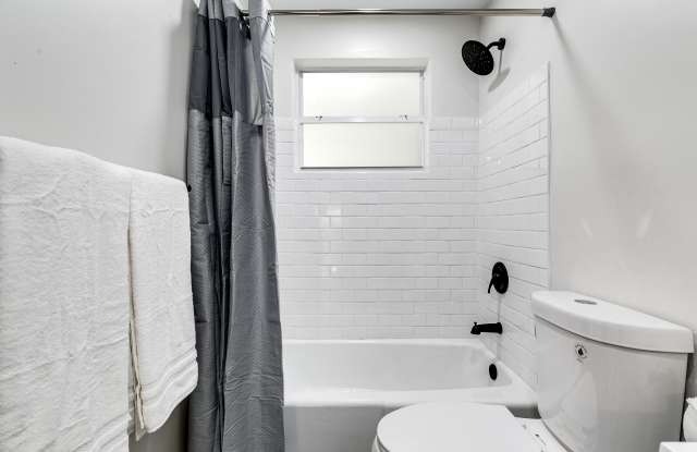 Photo of 3700 Nw 58th Ave