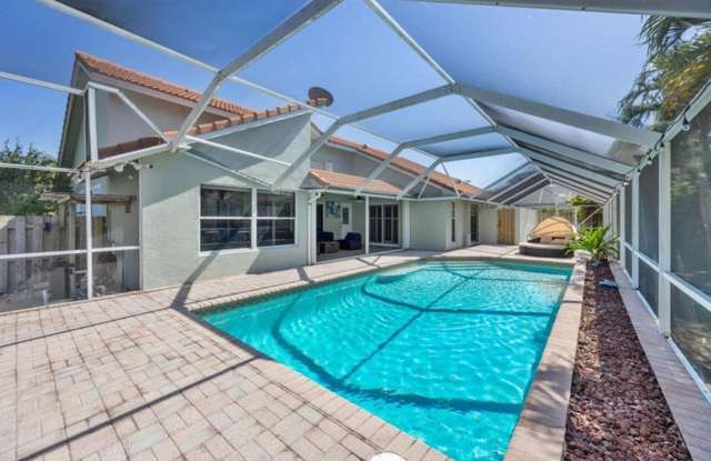 13525 Brixham Street Street, Wellington, FL 33414