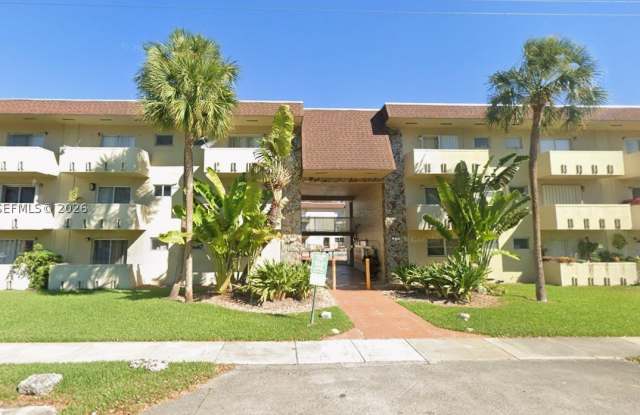 7505 SW 82nd St