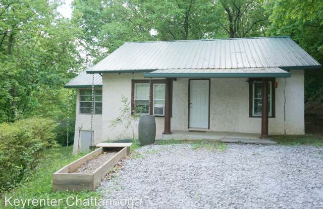 504 Stringer St - 504 Stringer Street, Chattanooga, TN 37405