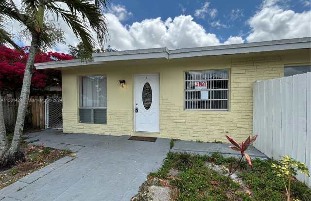 4156 SW 24th St - 4156 Southwest 24th Street, Broadview Park, FL 33317