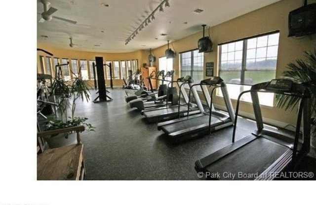 900 W Bitner Road unit: O-12