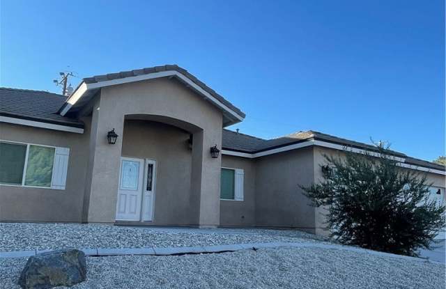 14309 Brentwood Drive - 14309 Brentwood Drive, Victorville, CA 92395