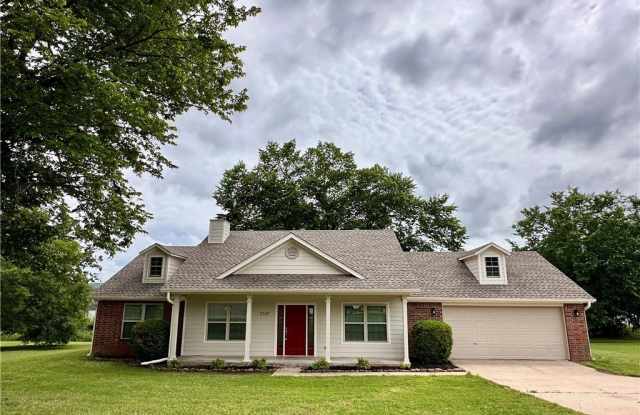 2137 E Stanwyk Drive