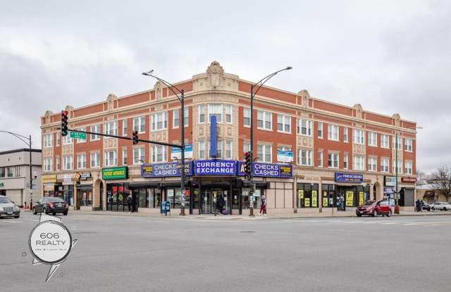 Spacious Apartments in Beverly!