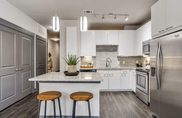 Photo of Axis at Wycliff