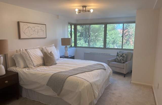 6445 LUZON Avenue NW unit: 501