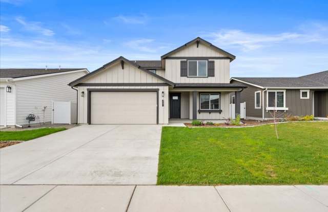 Spacious 4-Bedroom, 2.5 Bath, Two-Story Gem with a Fenced Yard!