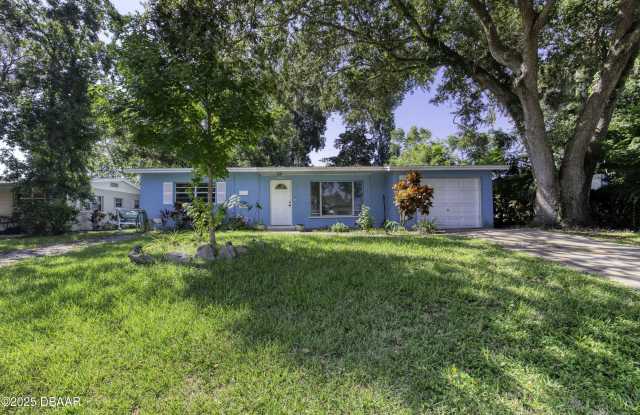 1133 Bradenton Road