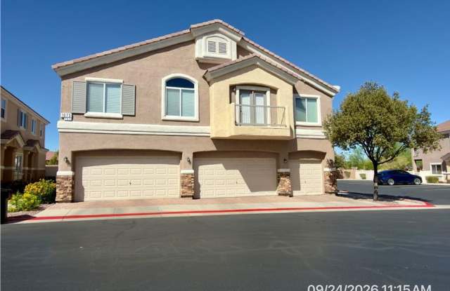 2-Bedroom Henderson Townhome with Mountain Views & Garage