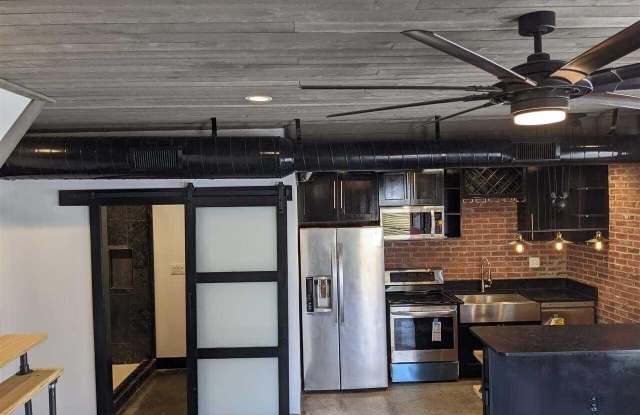 1000 Calvin Street unit: B