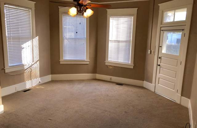 2422 Lincoln Street - 2