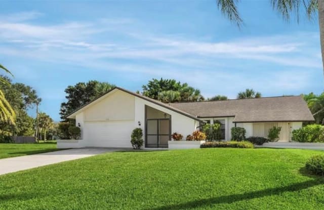 712 SW 10th Street - 712 Southwest 10th Street, Cape Coral, FL 33991