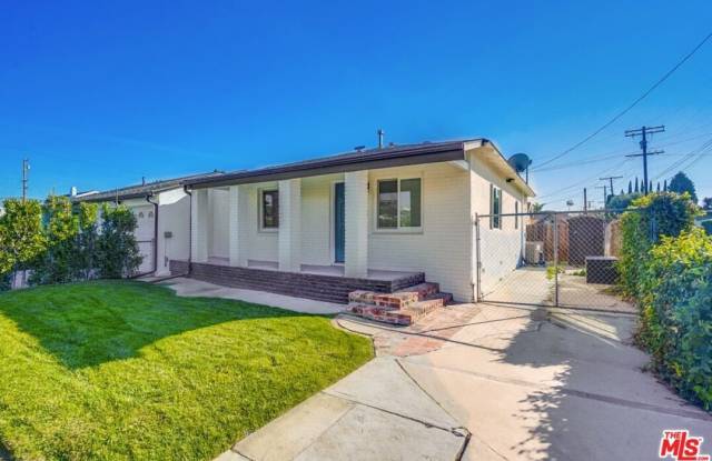 Photo of 11310 Argan Ave